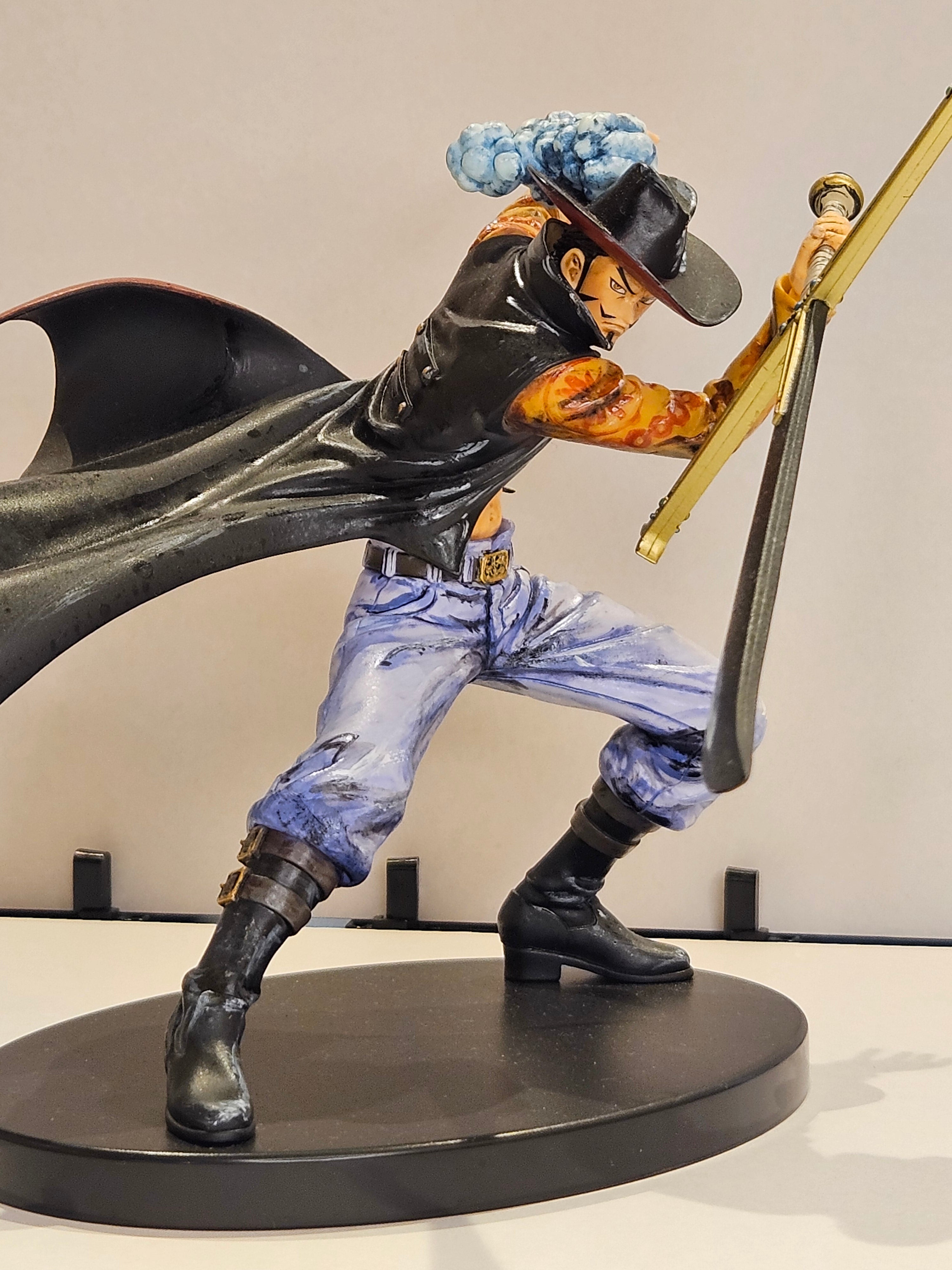 One Piece Mihawk Repainted Figure