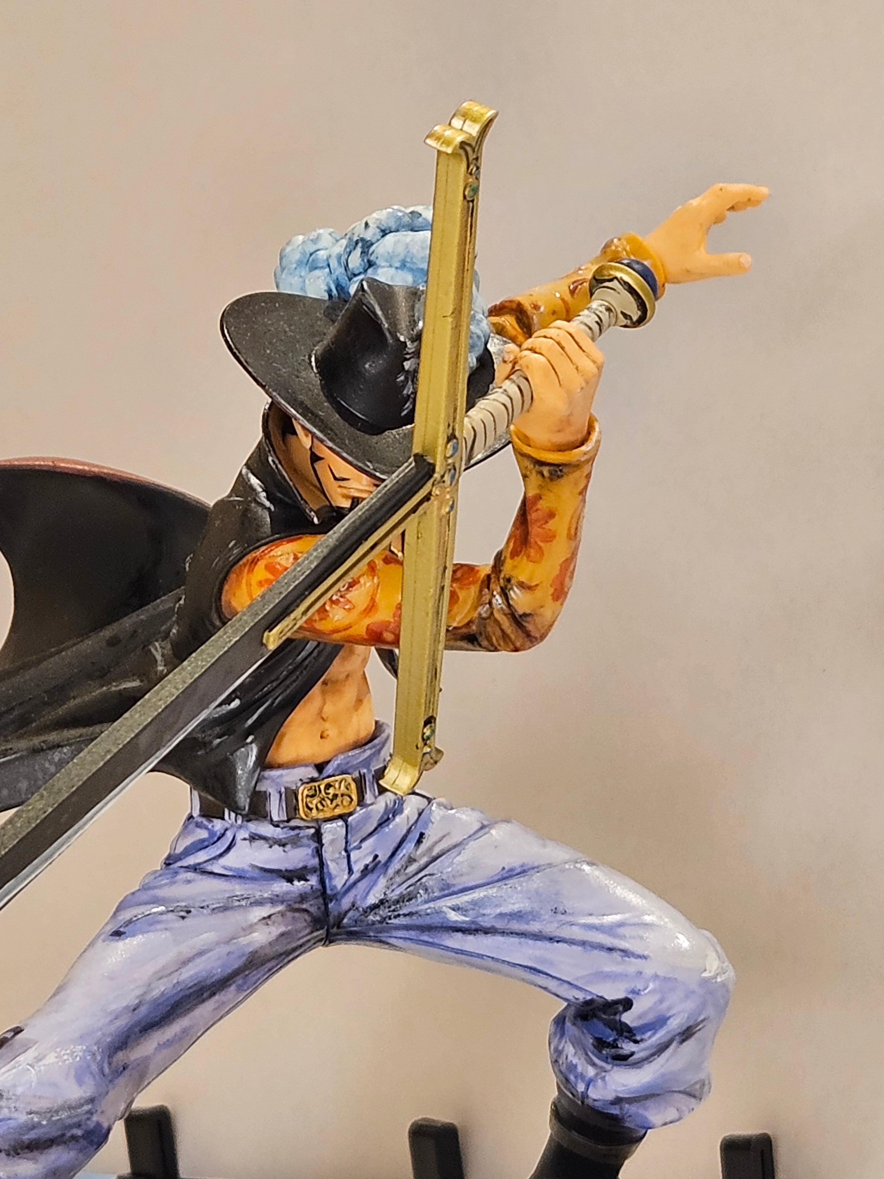 One Piece Mihawk Repainted Figure