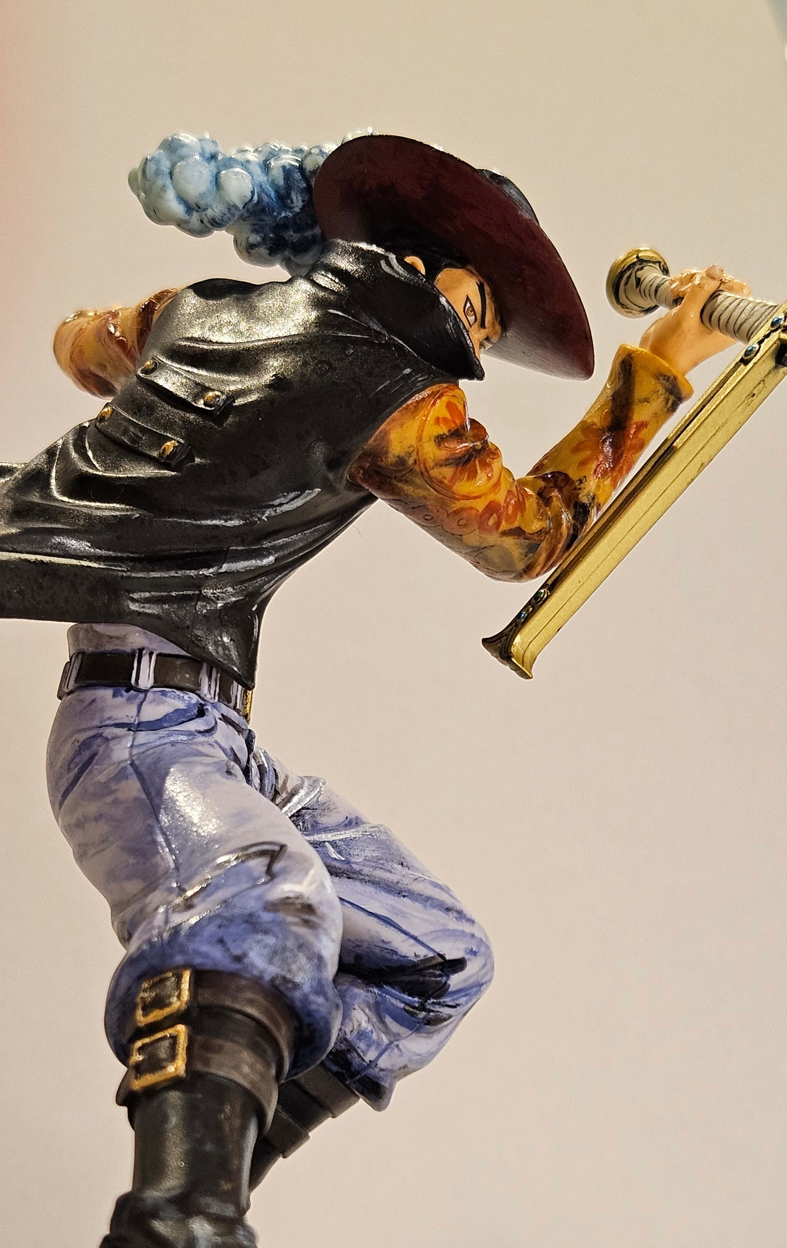 One Piece Mihawk Repainted Figure