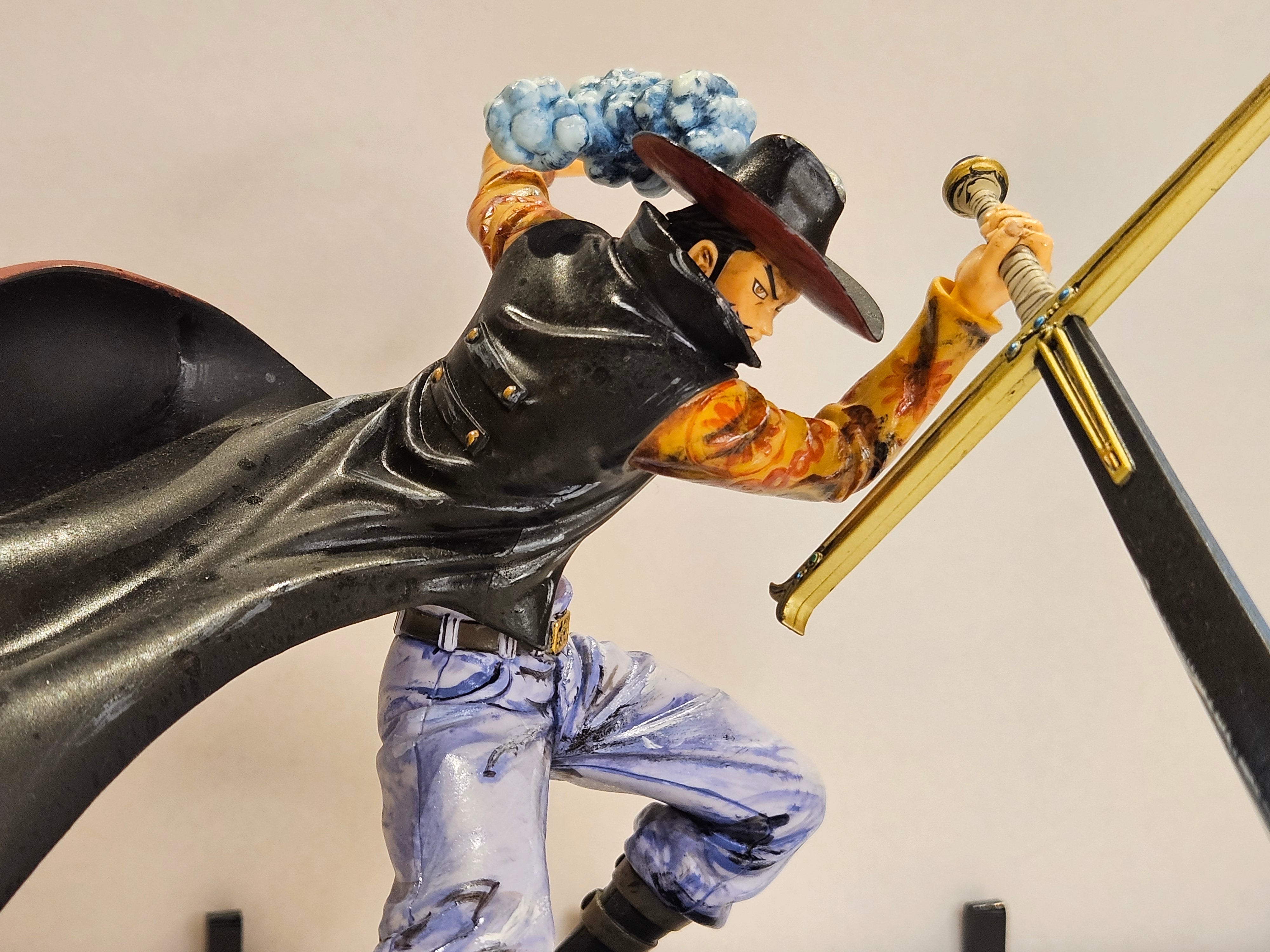 One Piece Mihawk Repainted Figure