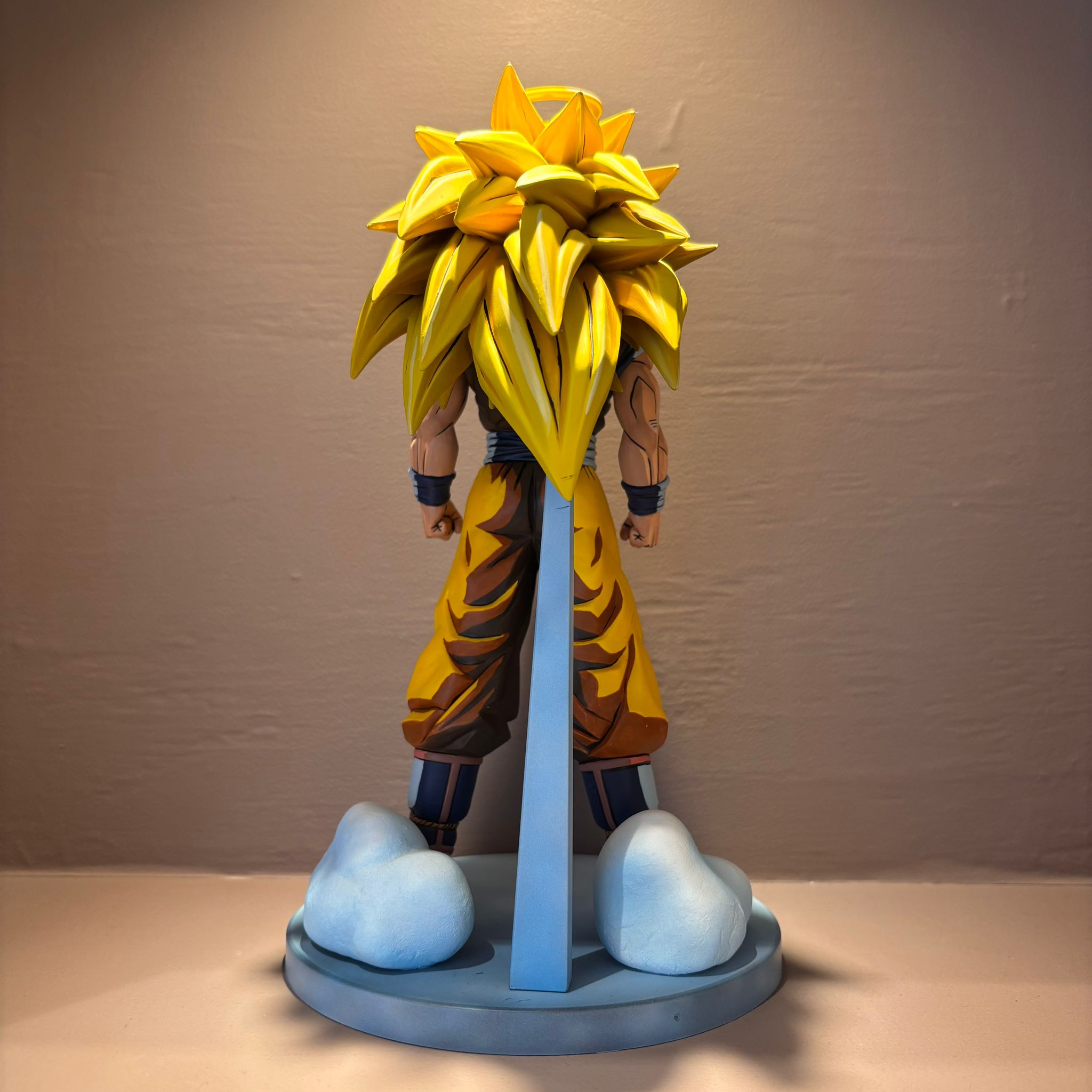 Dragon Ball Repainted Figure (Goku Super Saiyan 3)