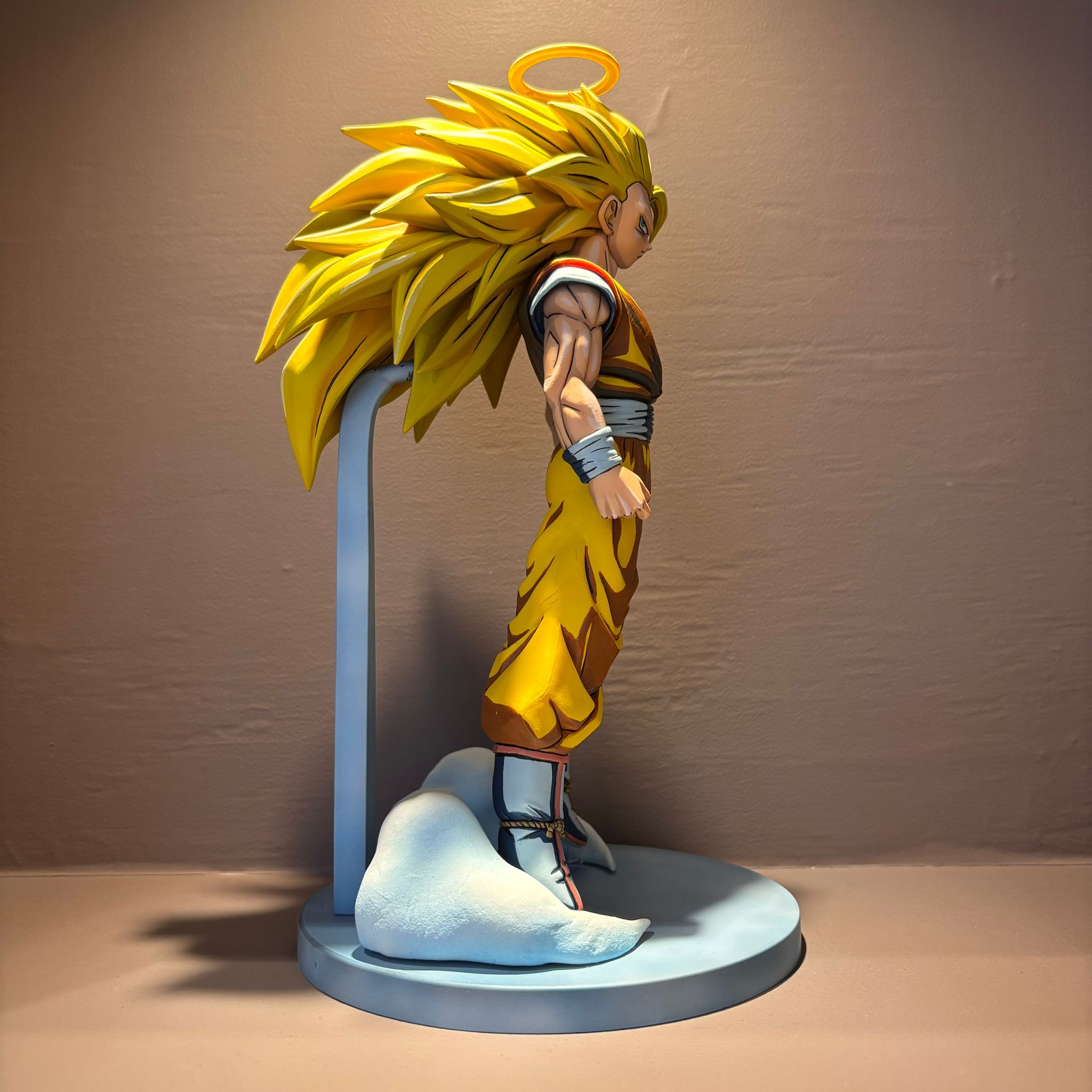Dragon Ball Repainted Figure (Goku Super Saiyan 3)