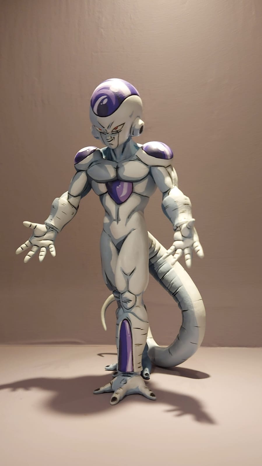 Figura repintada de Freezer de Dragon Ball