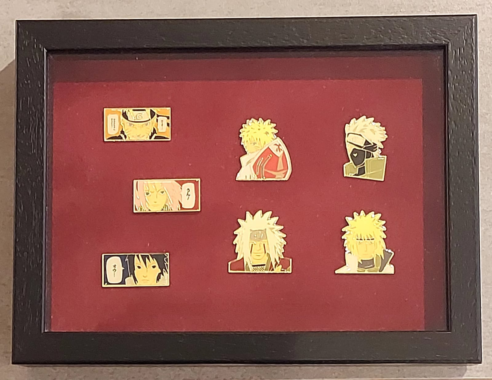 Conjunto de insignias y pins del personaje de Naruto
