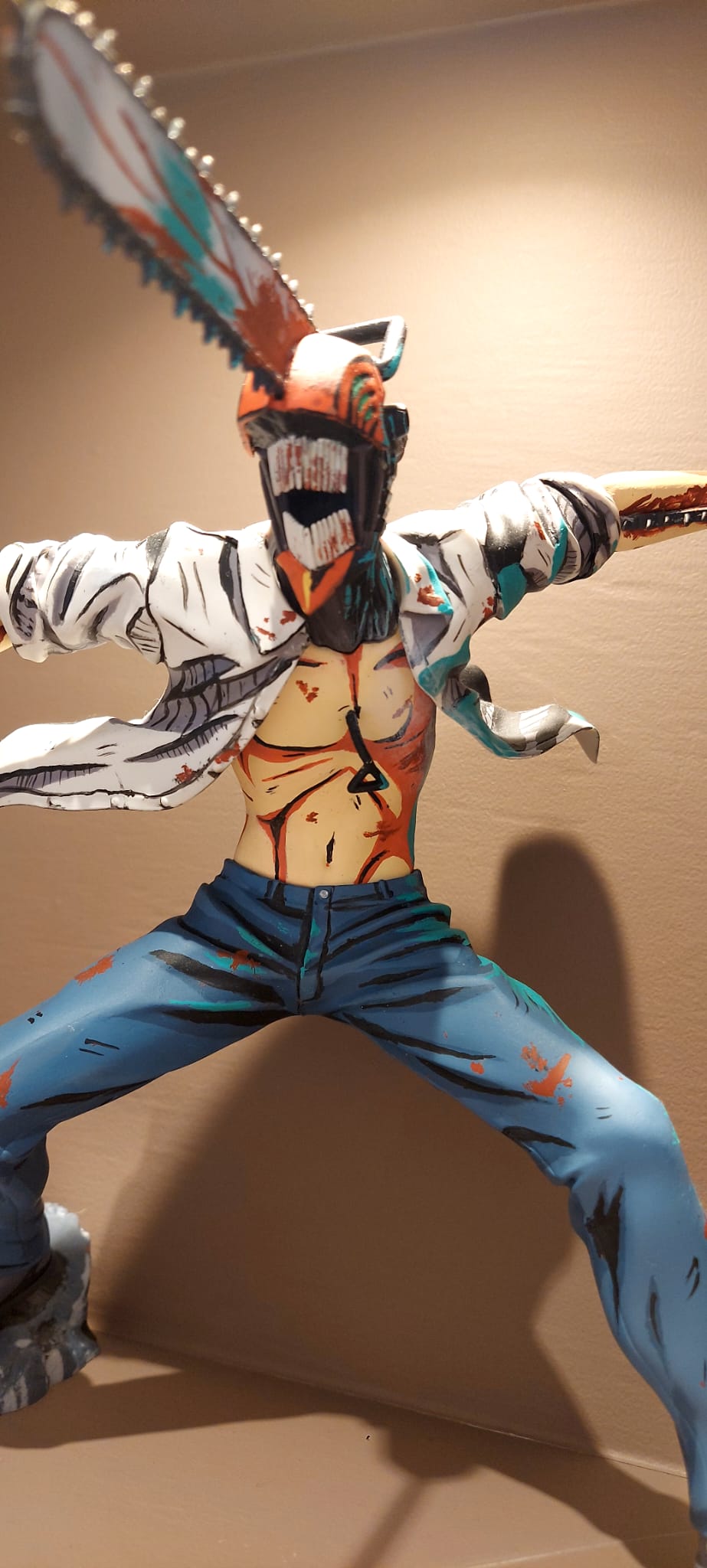 Chainsaw Man Repainted Figure