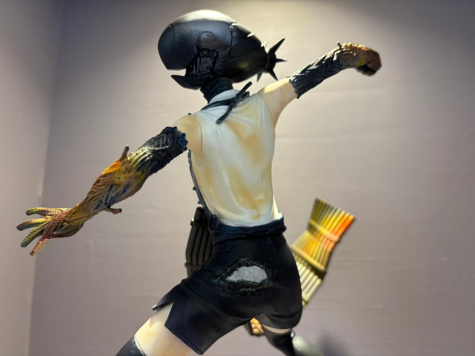 Chainsaw Man Repainted Figure (Bomb)